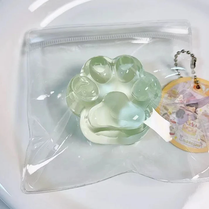 【Clear Cat's Paw】Inedible Handmade Silicone Squishy Toy