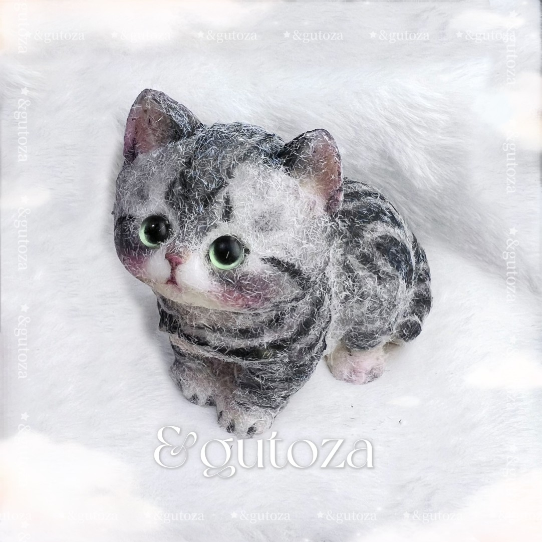 【Cat 】Inedible Handmade Silicone Squishy Toy