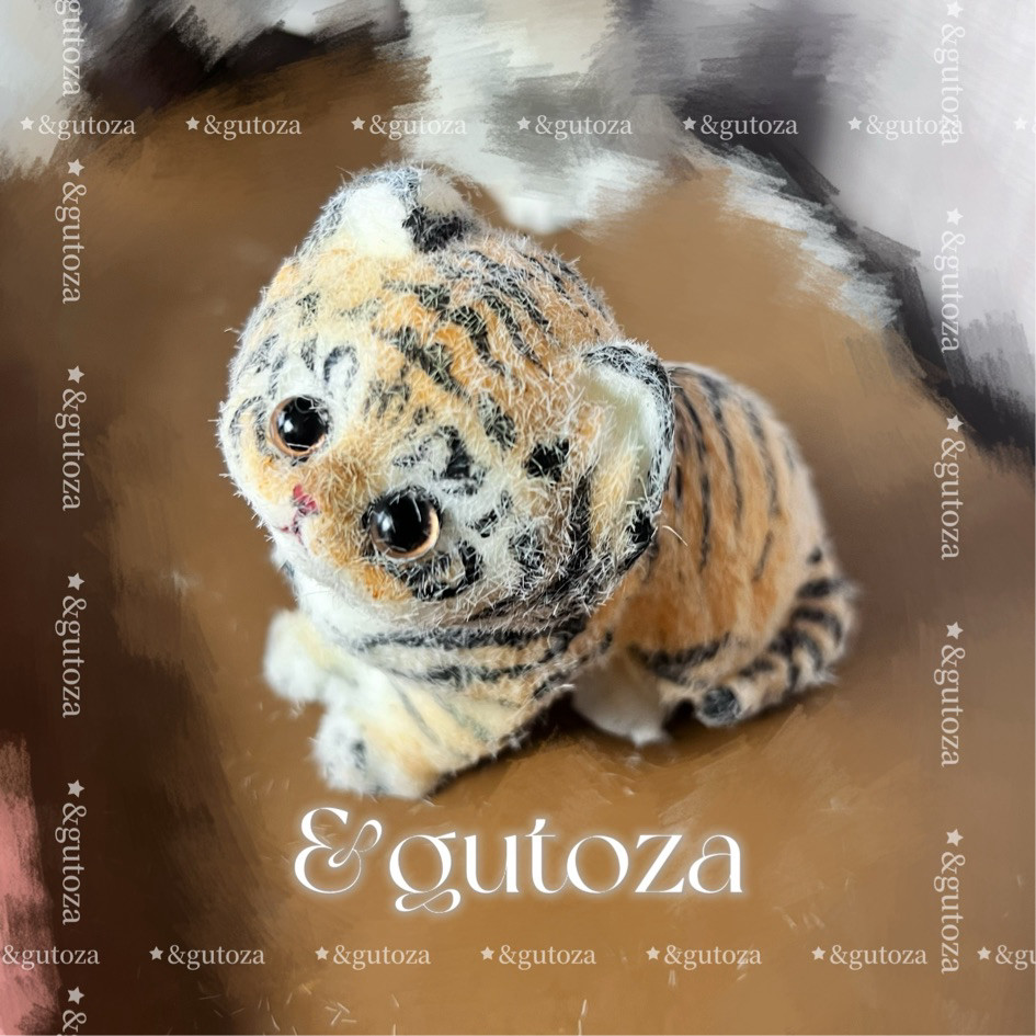 【Cat 】Inedible Handmade Silicone Squishy Toy