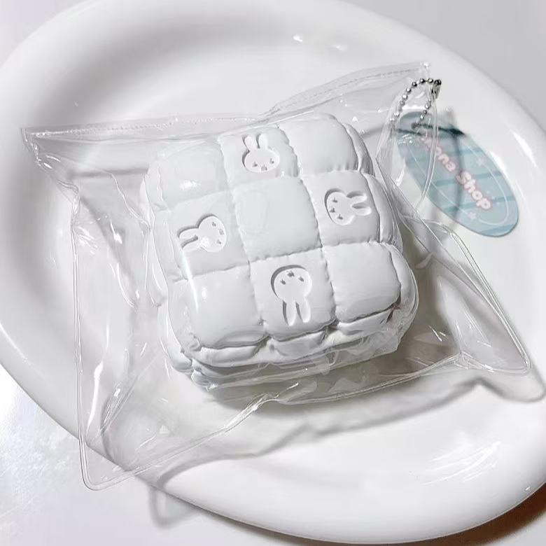 【Miffy Duvet 】Inedible Handmade Silicone Squishy Toy