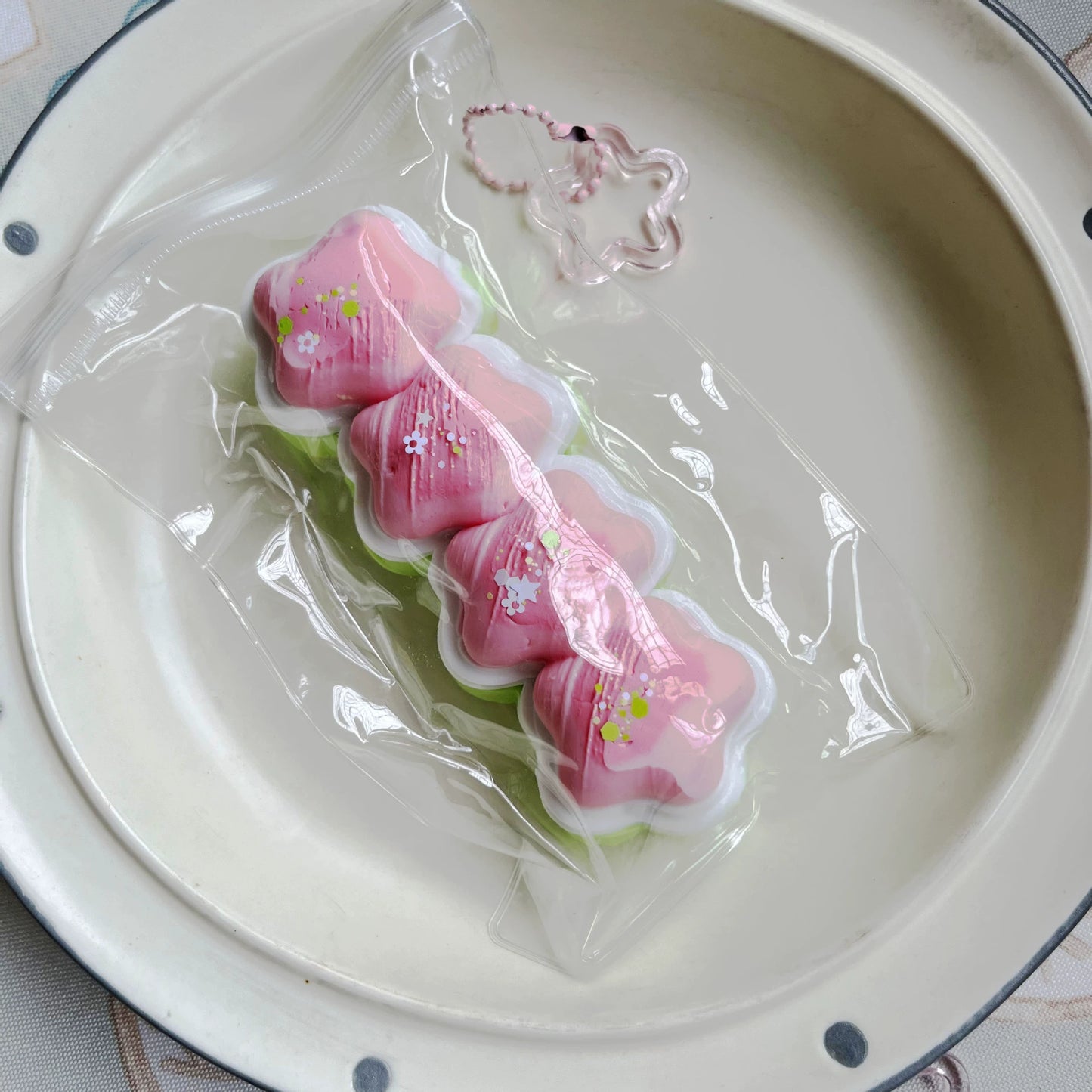【Four Star】Inedible Handmade Silicone Squishy Toy