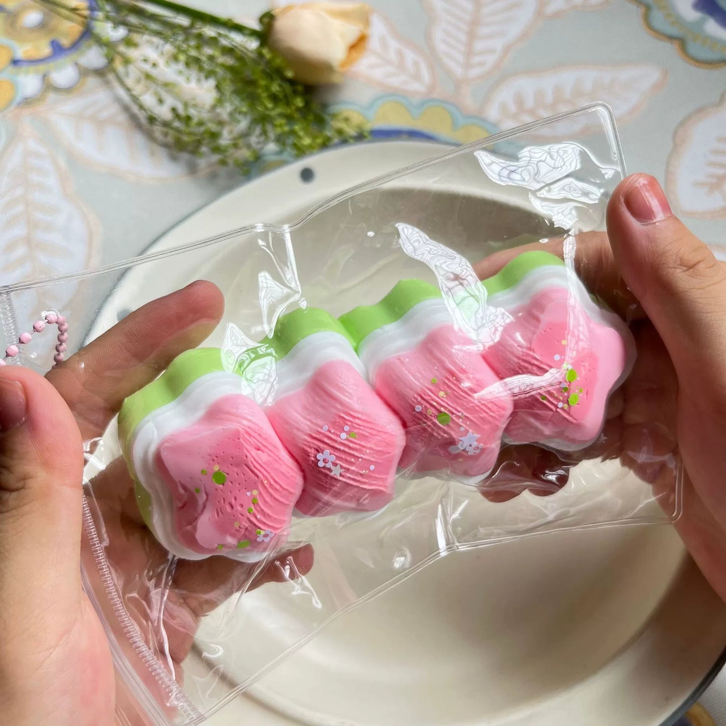 【Four Star】Inedible Handmade Silicone Squishy Toy