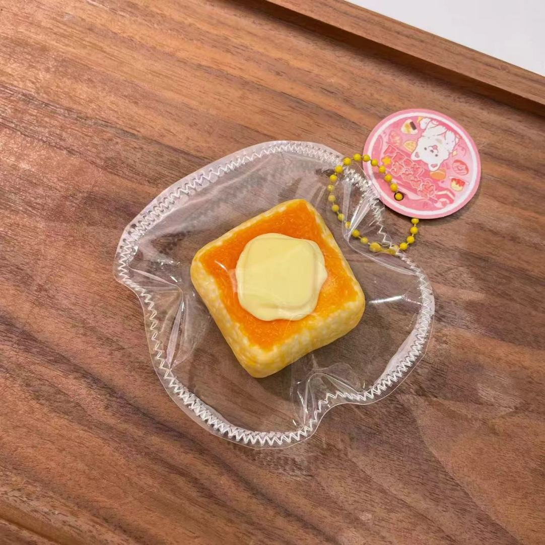 【Small Cake 】Inedible Handmade Silicone Squishy Toy