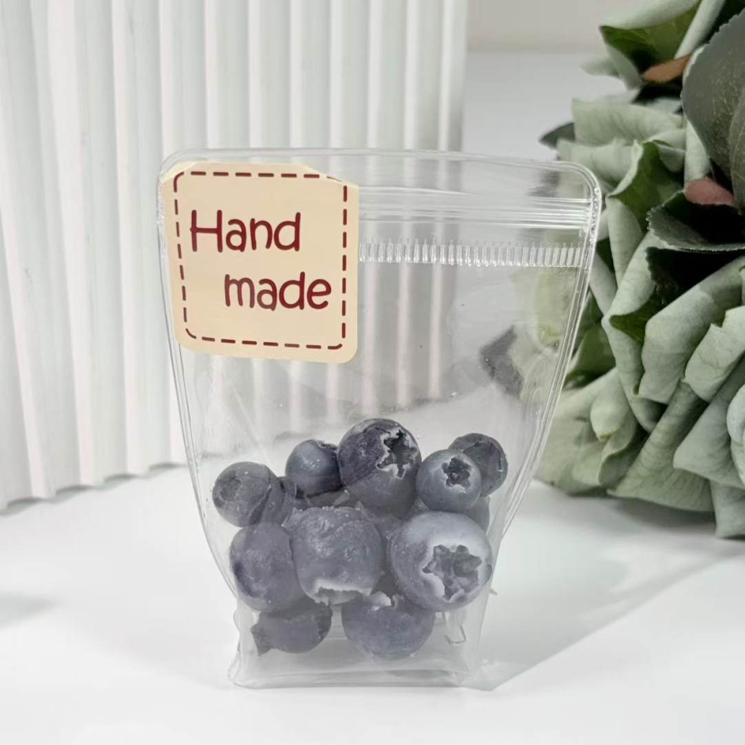 【Mini Blueberry/Strawberry 】Inedible Handmade Silicone Squishy Toy