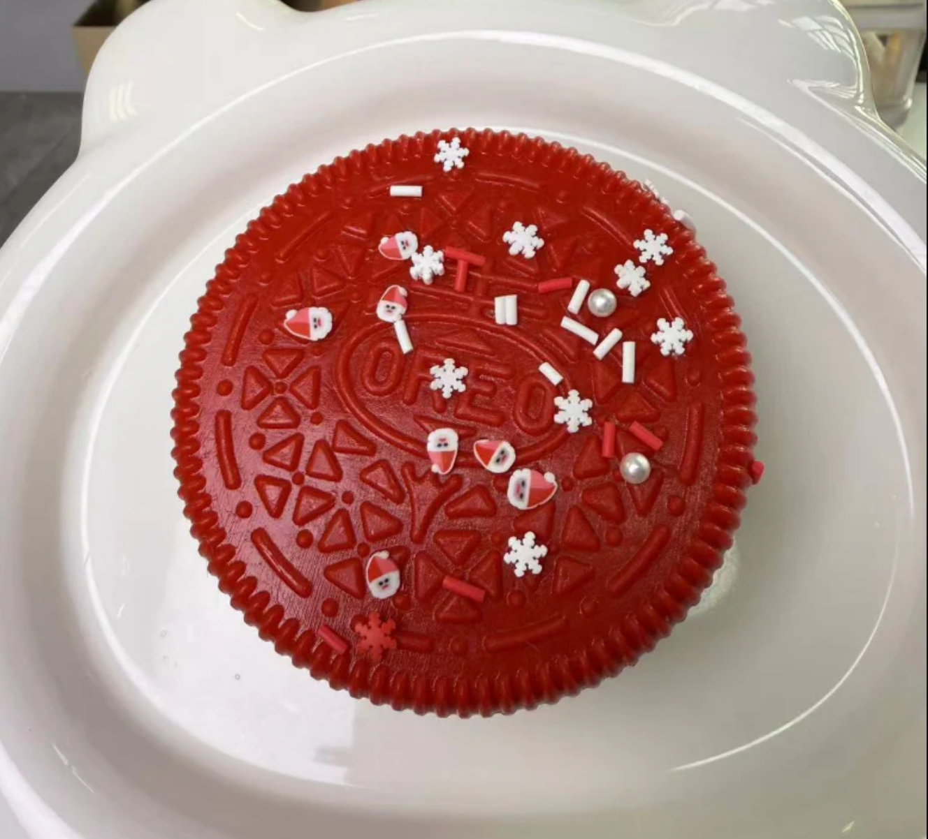 【Oero Cake】Inedible Handmade Silicone Squishy Toy