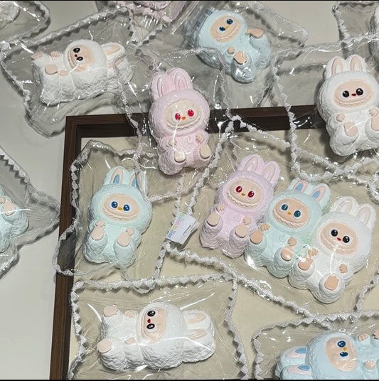 1A【Labubu】Inedible Handmade Silicone Squishy Toy